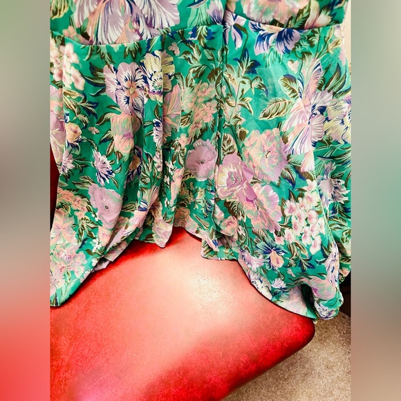 ASTR the Label One Shoulder Floral Midi Dress, Size XS in EUC - Picture 7 of 10